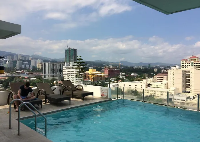 Mabolo Garden Flats - Quiet Modern With Balcony Pool Jogging Trail Near Malls And It Park Cebu